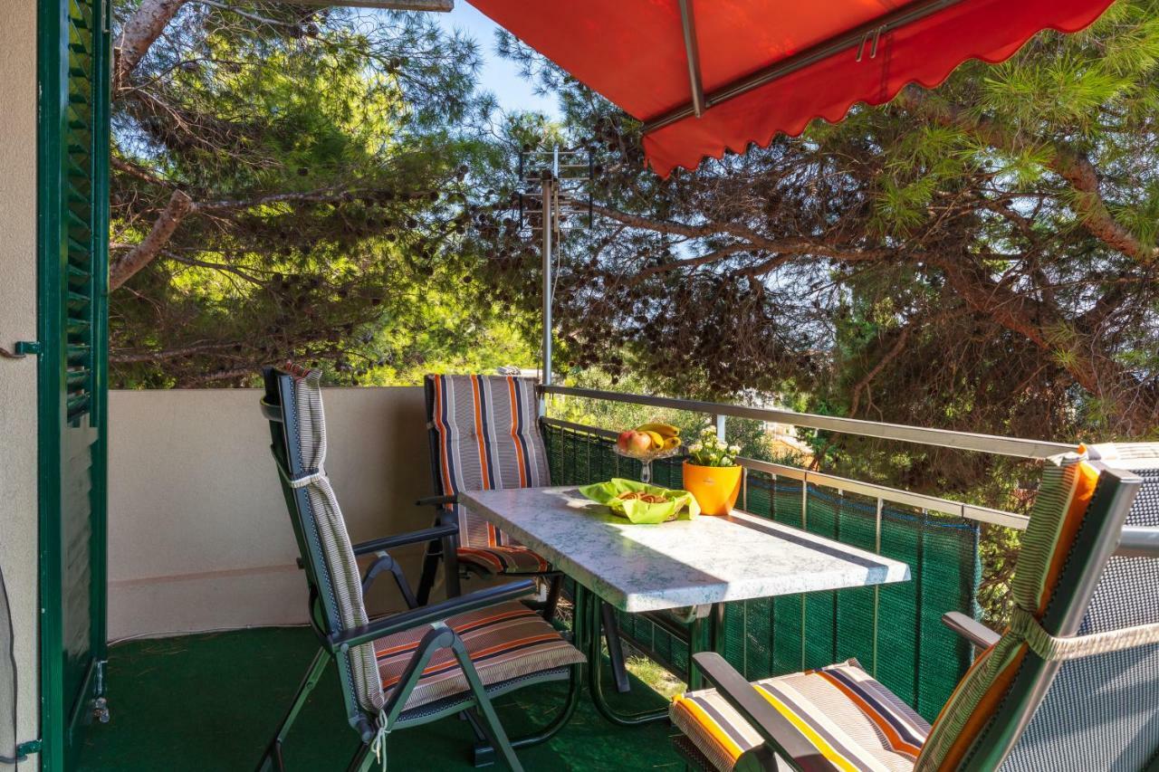 Holiday Home Barbara Trogir Kültér fotó
